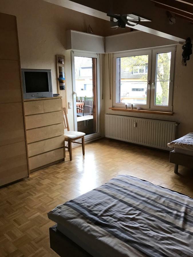 Messe Cgn/Dus Grossraeumige Wohnung In Guter Verkehrslage 레버쿠젠 외부 사진